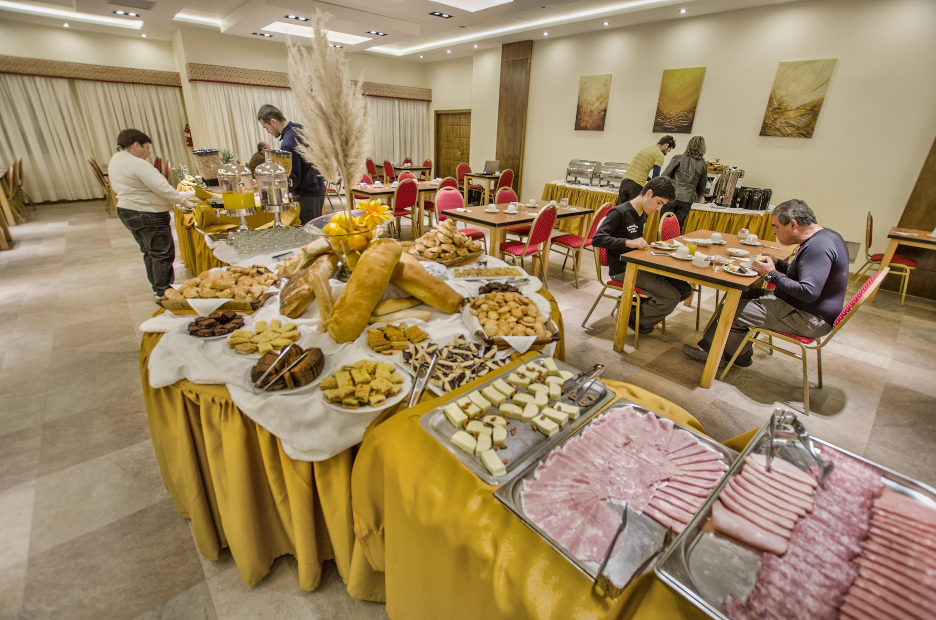 Huinid Pioneros Hotel ซานคาร์ลอส เด บาริโลเช ภายนอก รูปภาพ