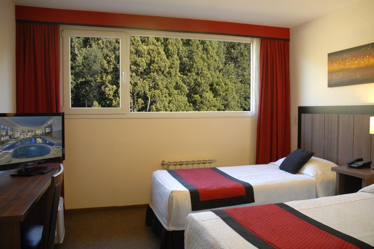 Huinid Pioneros Hotel ซานคาร์ลอส เด บาริโลเช ภายนอก รูปภาพ