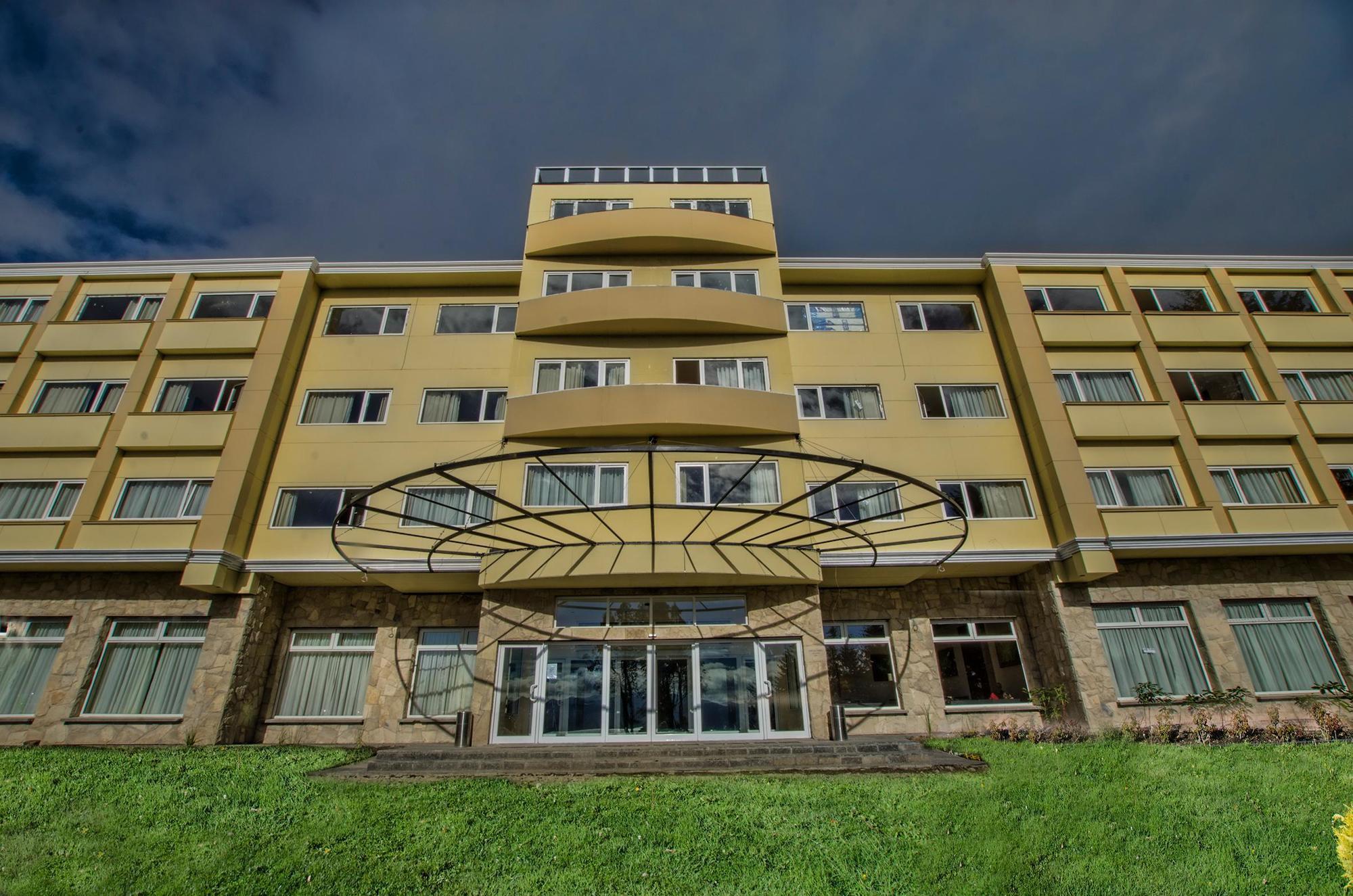 Huinid Pioneros Hotel ซานคาร์ลอส เด บาริโลเช ภายนอก รูปภาพ